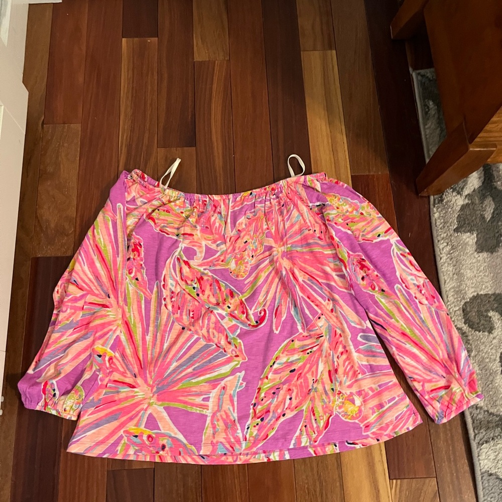 NWT Lilly Pulitzer Emma Knit Top. Print Amethyst.  Size Medium.